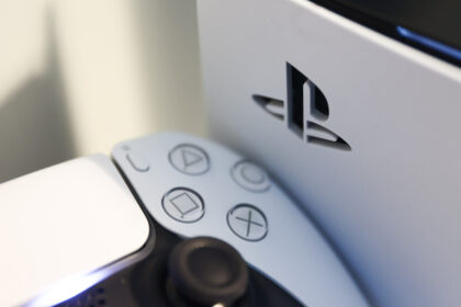 Sony повышает цены на PlayStation 5: диск‑версия до $649.99