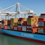 Maersk временно приостановил рейсы через Персидский залив