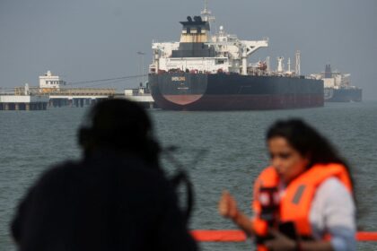 IEA выпустит 400 млн баррелей — нефтяной шок пережить не получится быстро