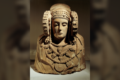 Тайна Дамы из Эльче: 2,400-летний бюст и его загадки