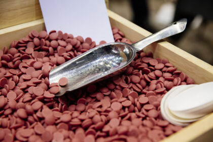 Barry Callebaut урежет прибыль из‑за падения цен на какао