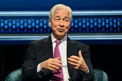 Даймон: JPMorgan может потратить до $20 млрд на крупную покупку